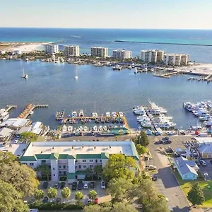  Holiday home Harbor Hideaway United States